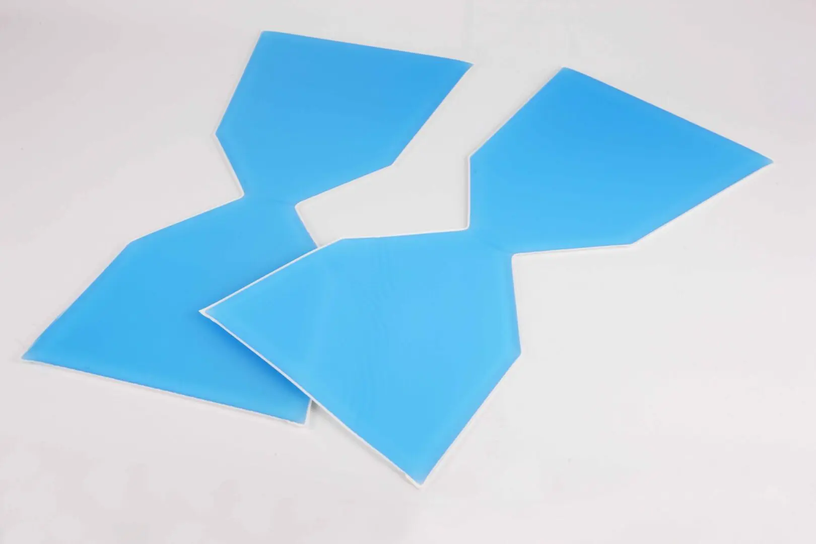 A pair of blue color Universal Gel Stirrup Pad